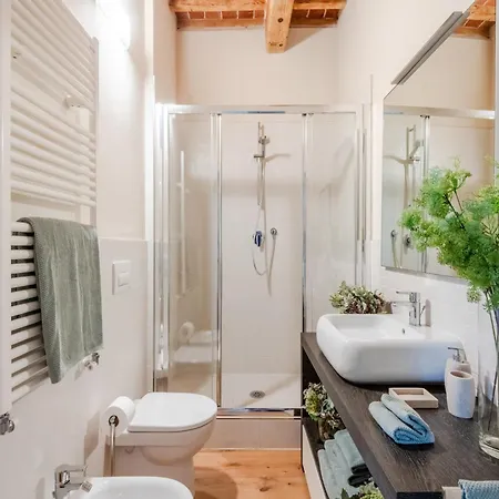 Contemporary 2 Bedrooms 2 Bathrooms Apartman Lucca
