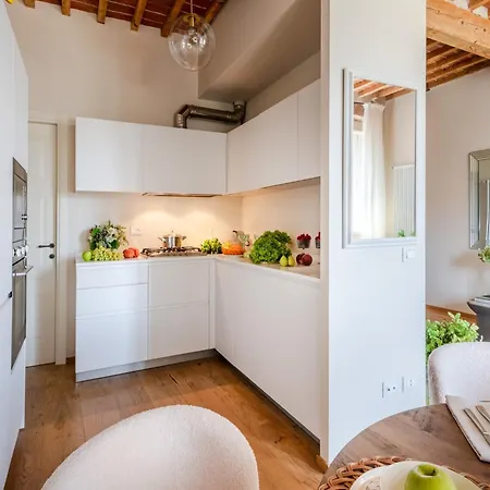In Near Tuscan Delights Апартаменты