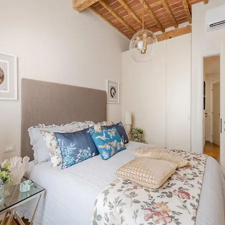 Contemporary 2 Bedrooms 2 Bathrooms *