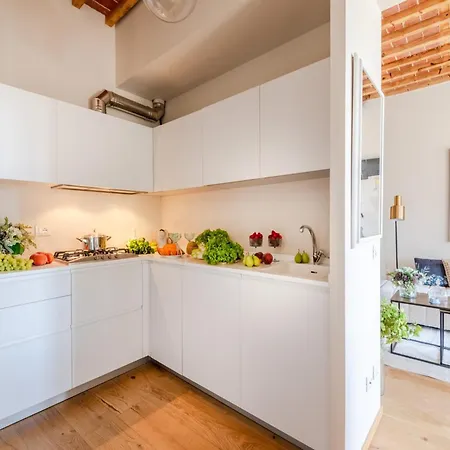 In Near Tuscan Delights Апартаменты