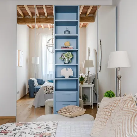 Apartman Contemporary 2 Bedrooms 2 Bathrooms